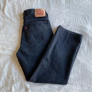 Levi’s black jeans